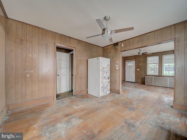 820 TUCKERMAN ST NW, Washington, DC 20011