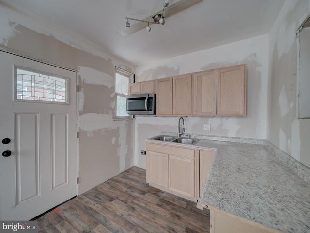 820 TUCKERMAN ST NW, Washington, DC 20011