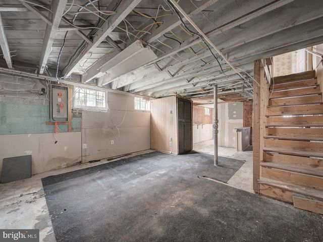 820 TUCKERMAN ST NW, Washington, DC 20011