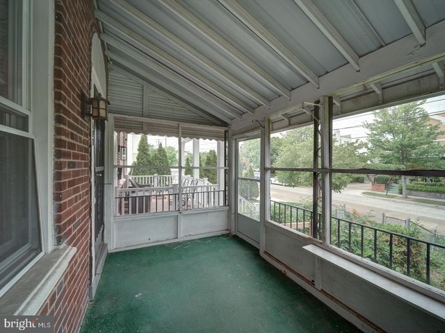 820 TUCKERMAN ST NW, Washington, DC 20011