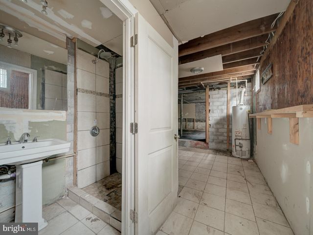 820 TUCKERMAN ST NW, Washington, DC 20011