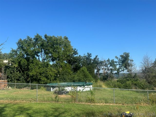595 NW 1025th, Wilburton, OK 74578
