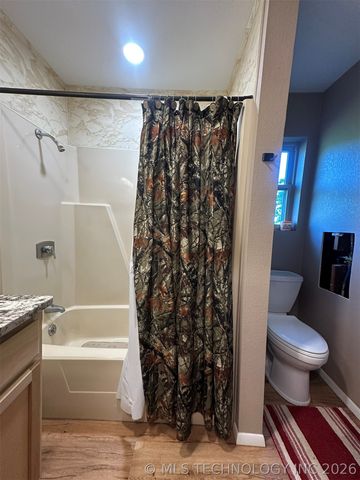 595 NW 1025th, Wilburton, OK 74578