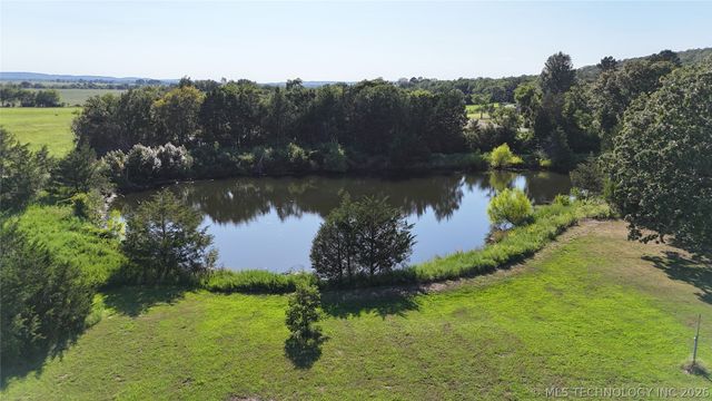 595 NW 1025th, Wilburton, OK 74578