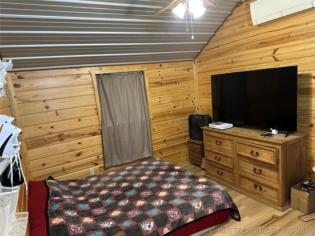595 NW 1025th, Wilburton, OK 74578
