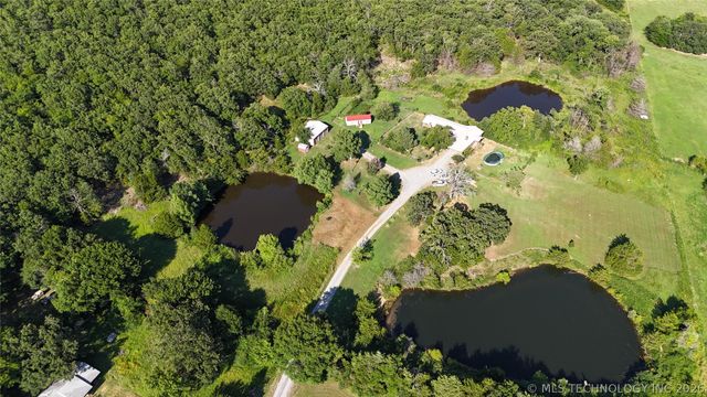 595 NW 1025th, Wilburton, OK 74578