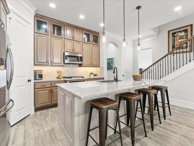 1707 Basil Branch Drive, Houston, TX 77055