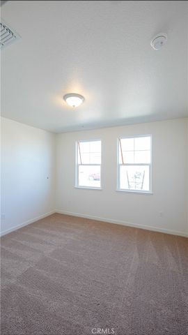 104 Squaw Valley Dr., Merced, CA 95341