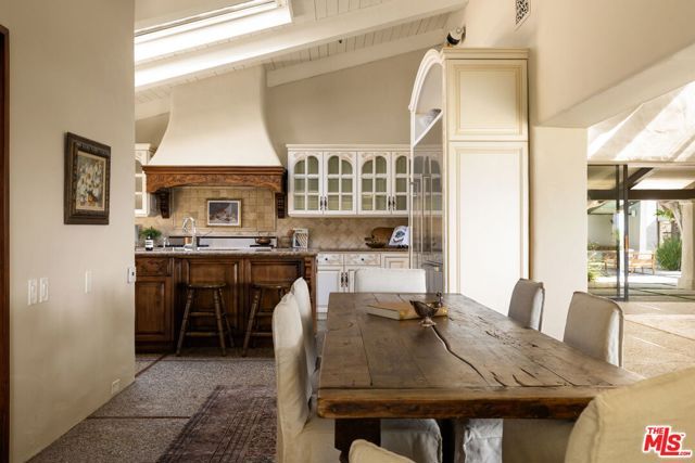 28611 Bamfield Drive, Agoura Hills, CA 91301