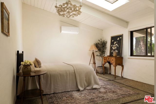 28611 Bamfield Drive, Agoura Hills, CA 91301