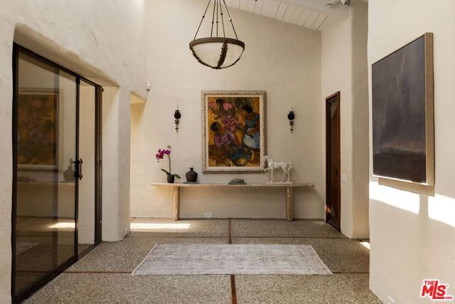 28611 Bamfield Drive, Agoura Hills, CA 91301