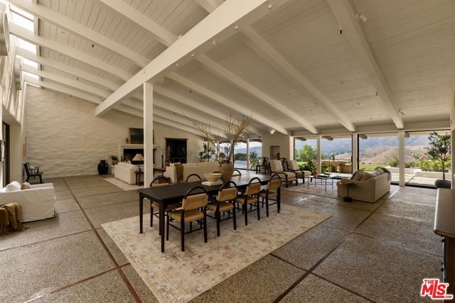 28611 Bamfield Drive, Agoura Hills, CA 91301