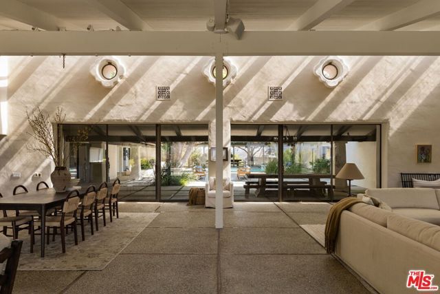 28611 Bamfield Drive, Agoura Hills, CA 91301