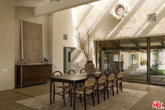 28611 Bamfield Drive, Agoura Hills, CA 91301