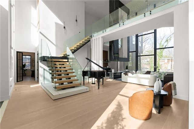 2147 Briarwillow Drive NE, Atlanta, GA 30345