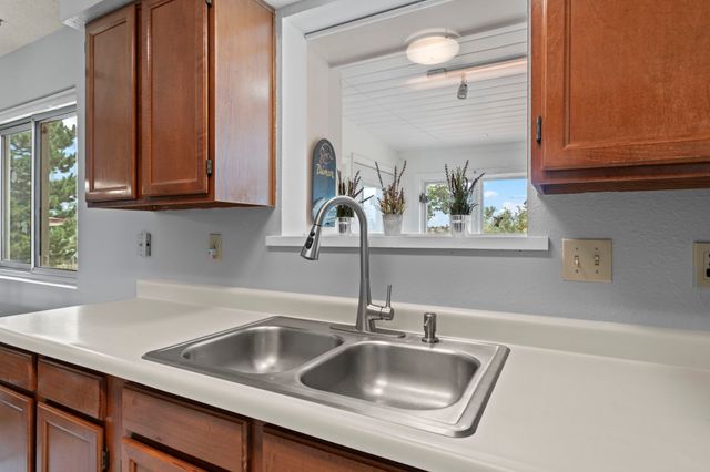 90 Arroyo Coyote Road, Santa Fe, NM 87505