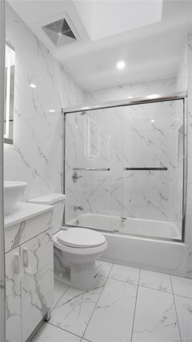 80-17 88th Road, Woodhaven, NY 11421