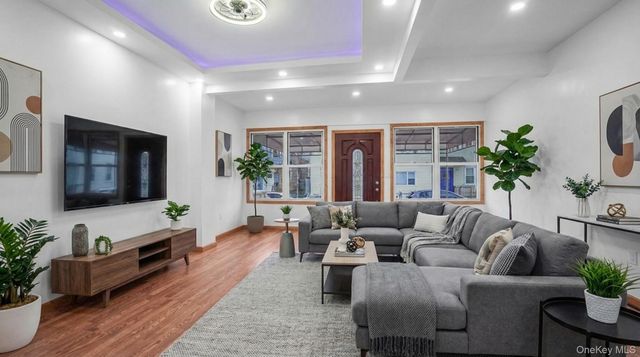 80-17 88th Road, Woodhaven, NY 11421