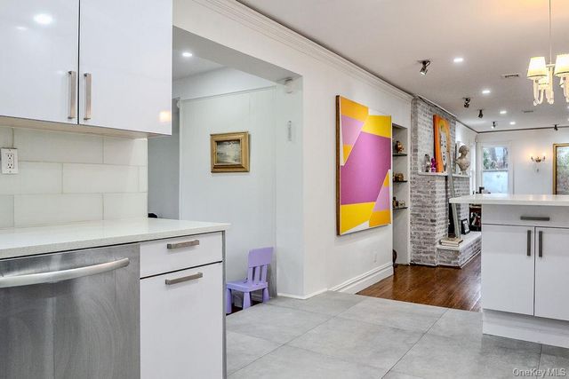 9 Park Place, Great Neck, NY 11024