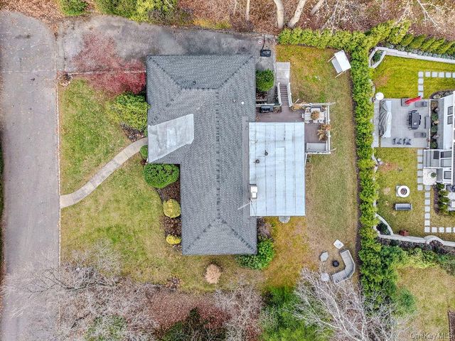 9 Park Place, Great Neck, NY 11024