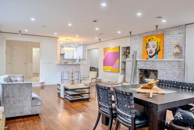 9 Park Place, Great Neck, NY 11024