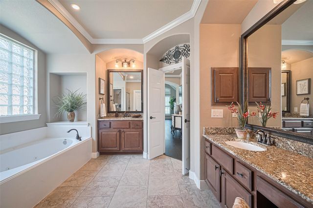 5807 Evening Oaks Lane, Fulshear, TX 77441