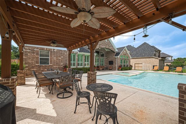 5807 Evening Oaks Lane, Fulshear, TX 77441