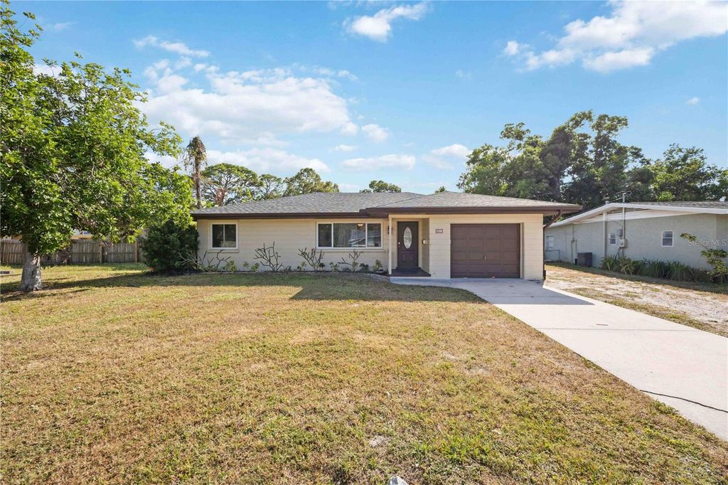 2811 17TH AVENUE W, Bradenton, FL 34205