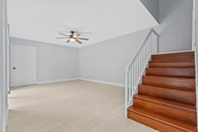 9156d SW 23rd Street, Davie, FL 33324