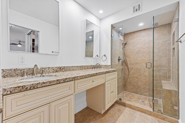 9156d SW 23rd Street, Davie, FL 33324