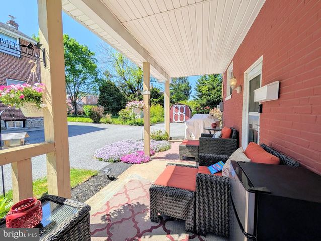 408 DALMAS AVE, Glenolden, PA 19036