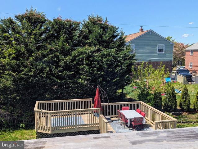 408 DALMAS AVE, Glenolden, PA 19036