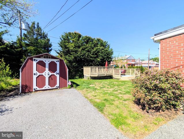 408 DALMAS AVE, Glenolden, PA 19036