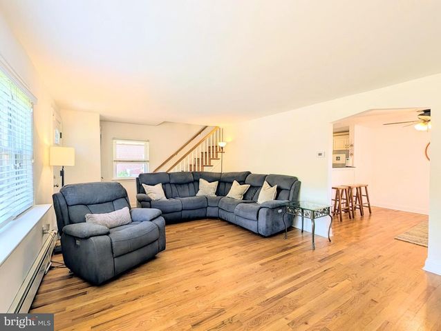 408 DALMAS AVE, Glenolden, PA 19036