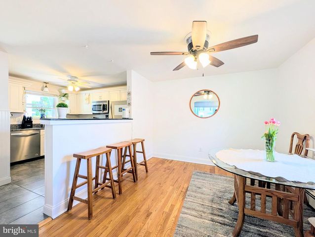 408 DALMAS AVE, Glenolden, PA 19036