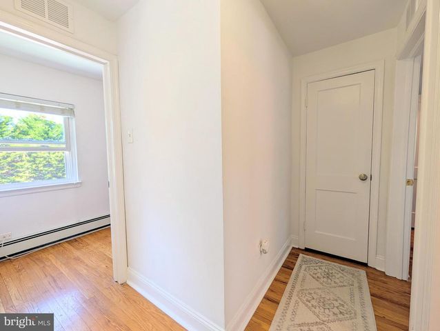 408 DALMAS AVE, Glenolden, PA 19036