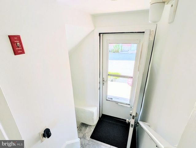 408 DALMAS AVE, Glenolden, PA 19036