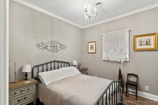 906 W Main Street, Madison, IN 47250