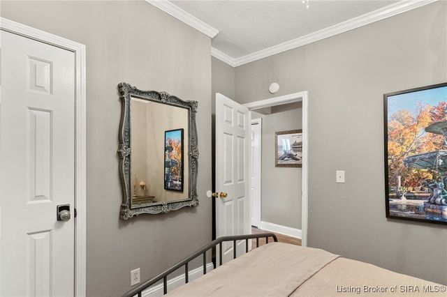 906 W Main Street, Madison, IN 47250