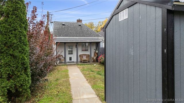 906 W Main Street, Madison, IN 47250