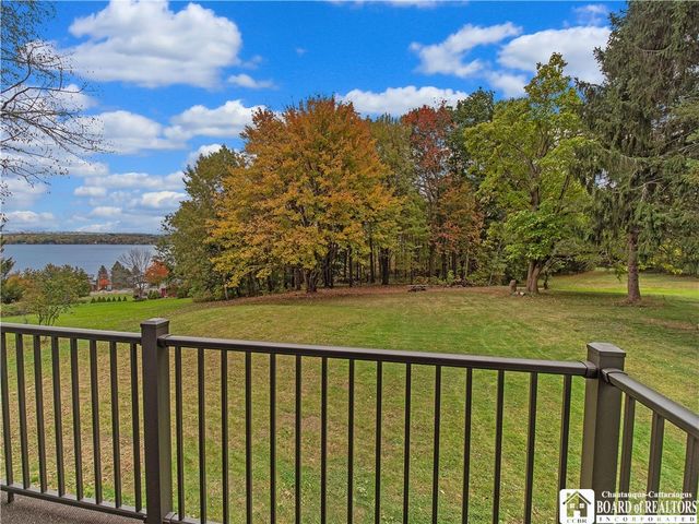 29 East Whallon Street, Chautauqua, NY 14757