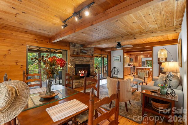 150 Avondale Ridge Road, Asheville, NC 28803