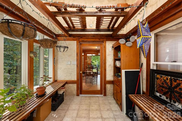 150 Avondale Ridge Road, Asheville, NC 28803