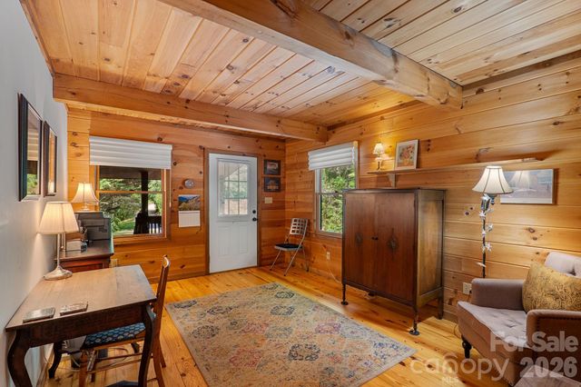 150 Avondale Ridge Road, Asheville, NC 28803