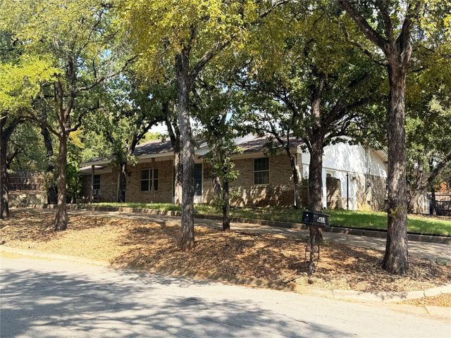 6628 Chilton Drive, North Richland Hills, TX 76182