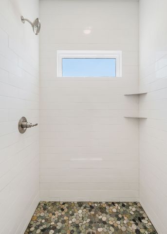 194 Johnson Chapel Rd, Sparta, TN 38583