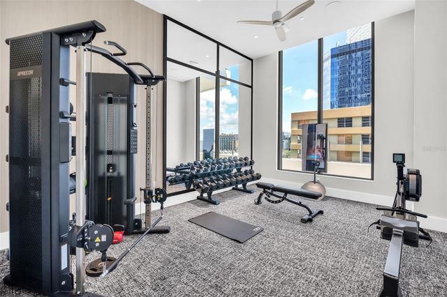 275 1ST AVENUE S 3703, St Petersburg, FL 33701