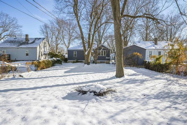 7302 BRADBURY Avenue, Fort Wayne, IN 46809