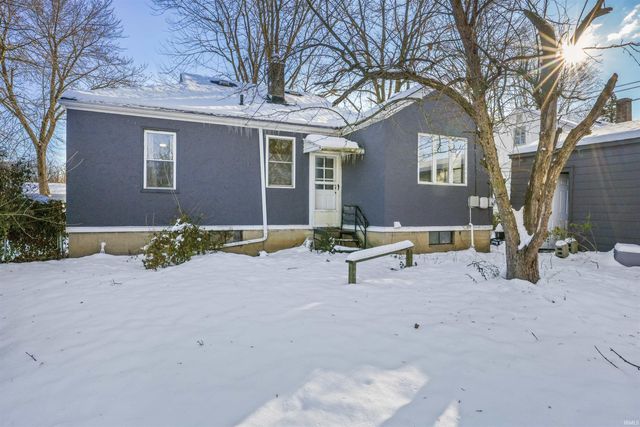 7302 BRADBURY Avenue, Fort Wayne, IN 46809