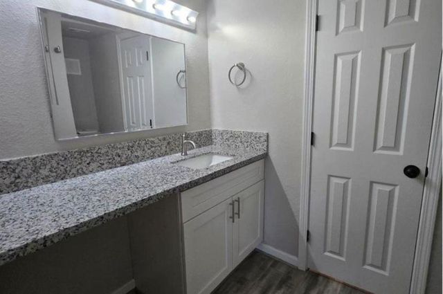 8351 Ariel Street, Houston, TX 77074